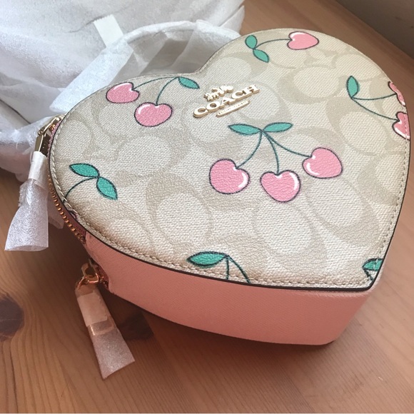 🍒❤️ Heart Crossbody In Signature Canvas With Heart Cherry Print - Picture 5 of 16